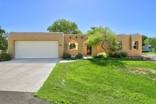 612 Green Valley Dr Se, Albuquerque, NM, 87123-4113 | Card Image