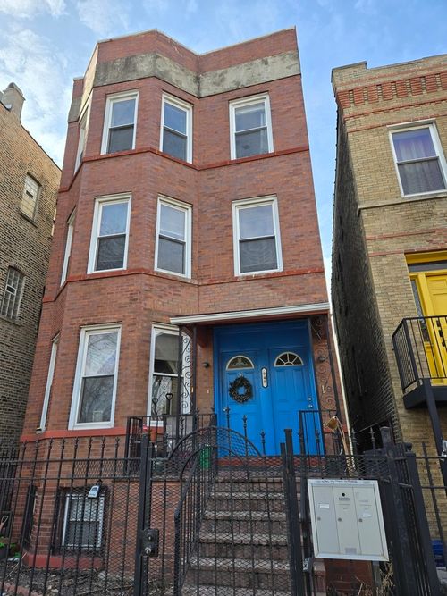 948 California Ave, Chicago, IL, 60622-4462 | Card Image