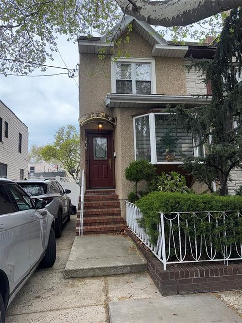 1618 W 11th St, Brooklyn, NY, 11223-1140 | Card Image