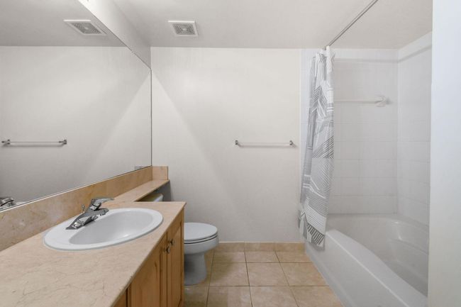 APT-107 - 11790 Saint Andrews Pl, Condo with 3 bedrooms, 2 bathrooms and null parking in Wellington FL | Image 18