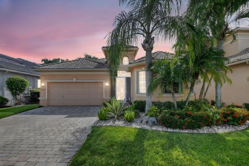 10096 Armani Dr, Boynton Beach, FL, 33437-3742 | Card Image