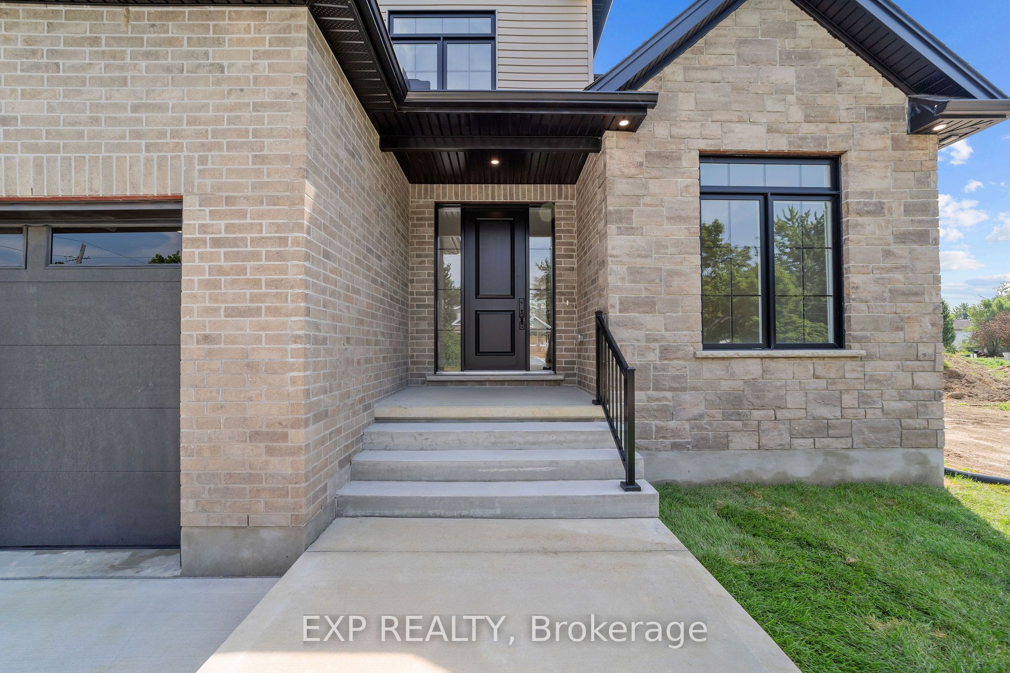 Residential in Warwick 2