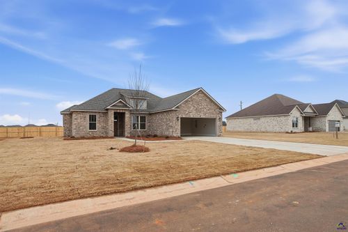 204 Farmland Circle, Perry, GA, 31069 | Card Image