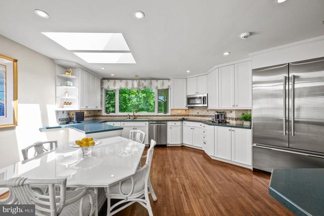 4015 Laird Pl, House other with 4 bedrooms, 4 bathrooms and null parking in CHEVY CHASE MD | Image 9