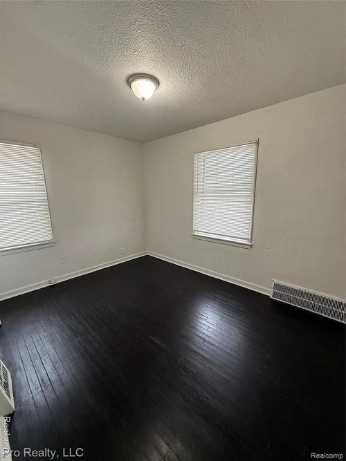 4139 17th St Street, Ecorse, MI, 48229 | Card Image