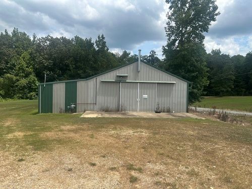 320 S Point Dr, Camden, TN, 38320-7840 | Card Image