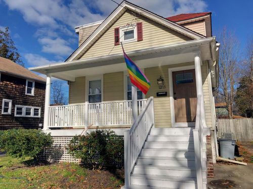 1213 4th Ave, Asbury Park, NJ, 07712-4909 | Card Image