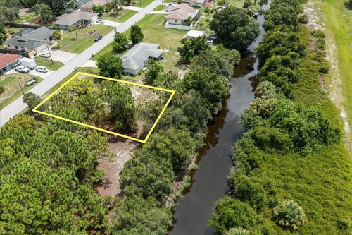 10485 Greenway Ave, ENGLEWOOD, FL, 34224-9343 | Card Image