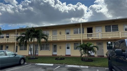 18-160 Ne 203rd Ter, Miami Gardens, FL, 33179-6001 | Card Image