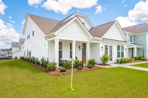 789 Maynard Ln, Summerville, SC, 29486-3048 | Card Image