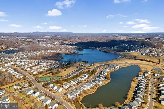 6573 Wellspring Ct, House other with 5 bedrooms, 5 bathrooms and null parking in WARRENTON VA | Image 81