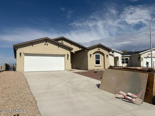 1105 Noria Ct, Las Cruces, NM, 88012-8081 | Card Image