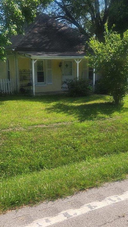 17801 State Route 33, Holt, MO, 64048-8522 | Card Image