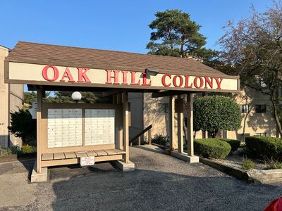 10 - 48 Oak Hill Colony Lane, Condo with 1 bedrooms, 1 bathrooms and 2 parking in Fox Lake IL | Image 2