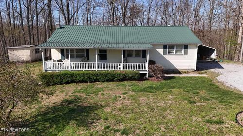 214 Dont Care Ln, Celina, TN, 38551-5565 | Card Image