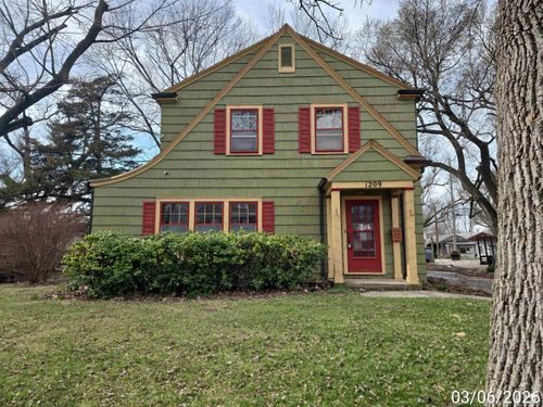 1209 West St, Emporia, KS, 66801-5525 | Card Image