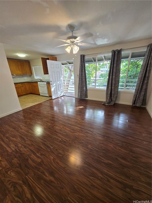 2-2258 Date St, Honolulu, HI, 96826-4047 | Card Image