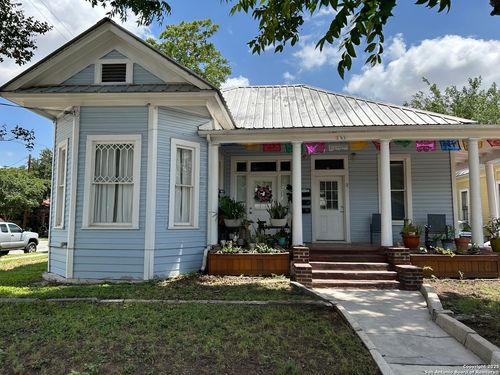 2-203 Devine St, San Antonio, TX, 78210-1361 | Card Image