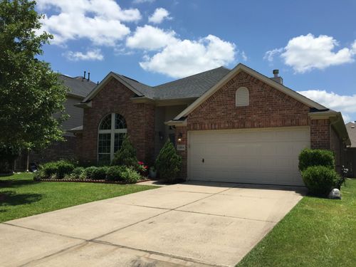 12814 Quail Creek Dr, Pearland, TX, 77584-3108 | Card Image