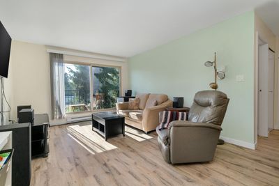 309 - 10468 148 St, Condo with 1 bedrooms, 1 bathrooms and 2 parking in Surrey BC | Image 3