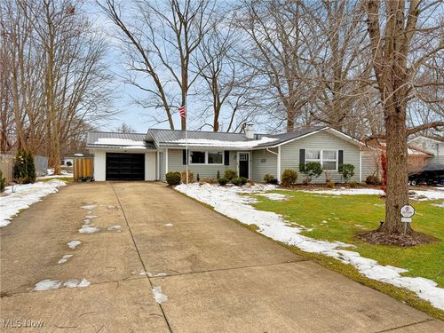 68 Raymond Drive, Geneva, OH, 44041 | Card Image