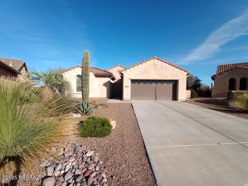 2111 E Thunderchief Drive, Green Valley, AZ, 85614 | Card Image