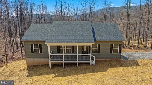 175 Fawn Run Ln, HEDGESVILLE, WV, 25427-1529 | Card Image