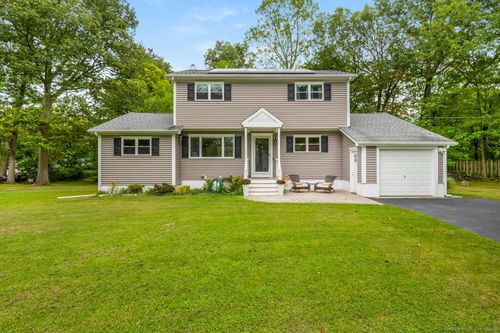 36 Styles Ln, Norwalk, CT, 06850-1818 | Card Image