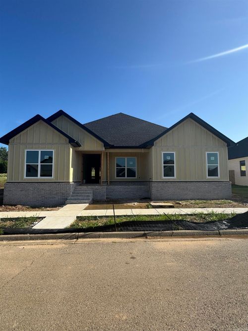 227 B St, Bryant, AR, 72022-8395 | Card Image