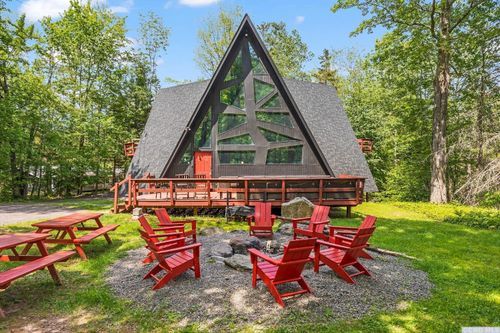 96 Lake Rd, Hunter, NY, 12442-7724 | Card Image