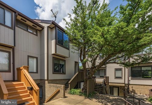 22-1785 Westwind Way, MCLEAN, VA, 22102-1612 | Card Image