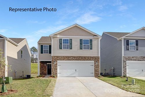 576 N Sparkleberry St, Chester, SC, 29706-5250 | Card Image