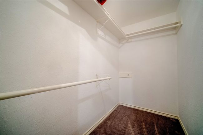great closet space | Image 22