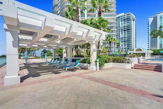 2651 - 16500 Collins Ave, Condo with 3 bedrooms, 3 bathrooms and null parking in Sunny Isles Beach FL | Image 11