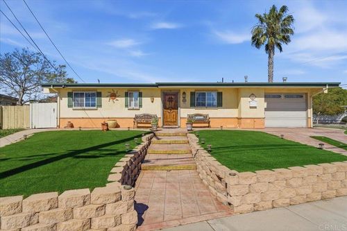 1032 Iris Ave, Imperial Beach, CA, 91932-3525 | Card Image