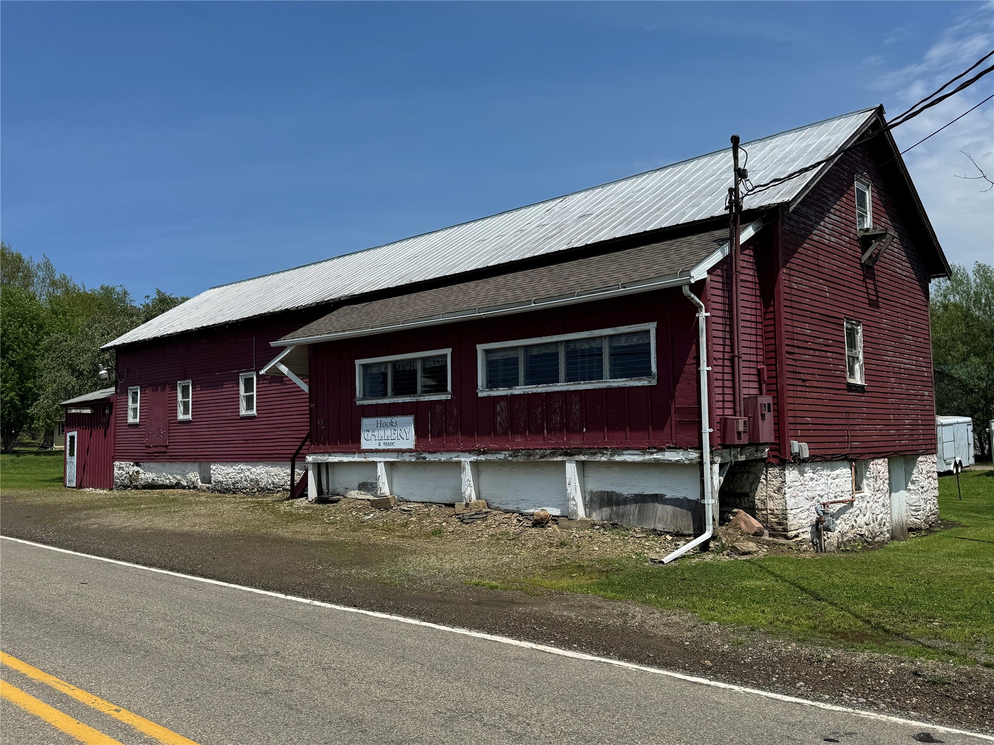 8271 Bear Creek Rd, Fairview, PA 16415