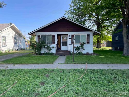 410 3rd Ave E, Jerome, ID, 83338-2418 | Card Image