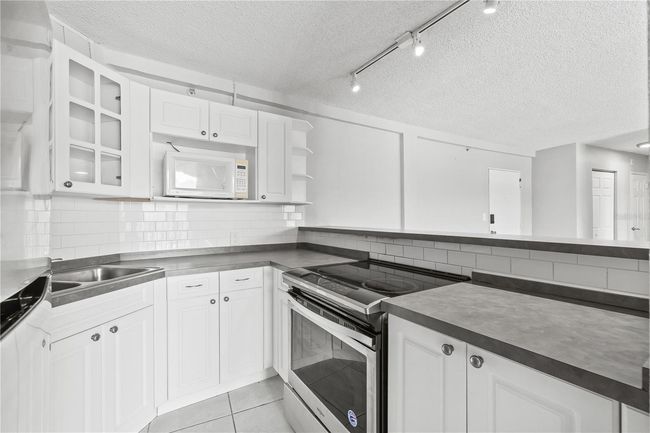 APT-309 - 3315 58 Th Ave S, Condo with 1 bedrooms, 1 bathrooms and null parking in St Petersburg FL | Image 20