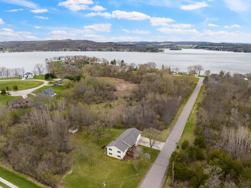 105 Weynand Road, MERRIMAC, WI, 53561 | Card Image