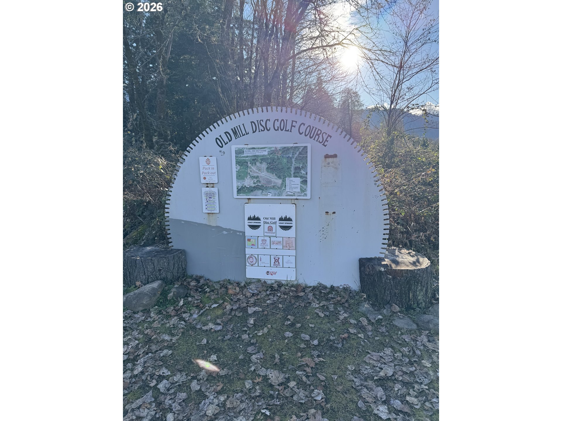 Land in Oakridge 5