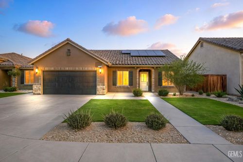 9410 Laurel Ridge Ln, Shafter, CA, 93263-2269 | Card Image