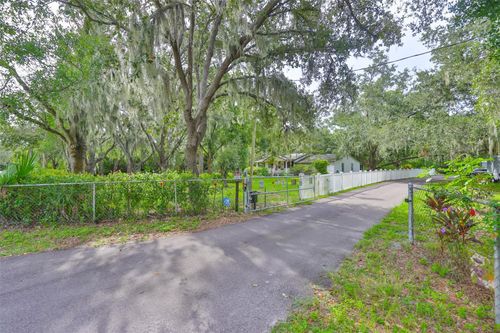 7515 Anna Ave, Gibsonton, FL, 33534-4341 | Card Image