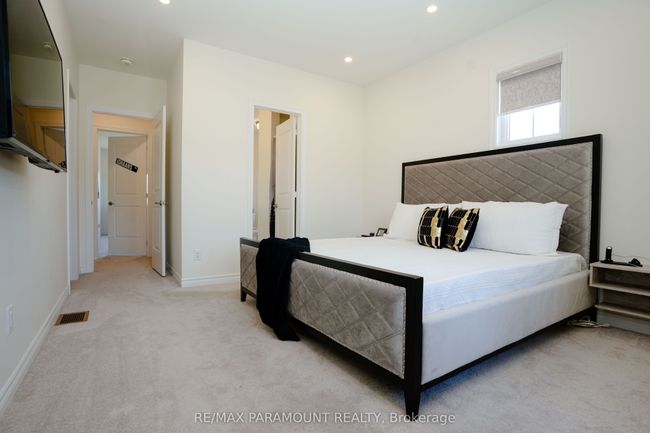 52 Stinson St, House other with 7 bedrooms, 8 bathrooms and 28 parking in Caledon ON | Image 37