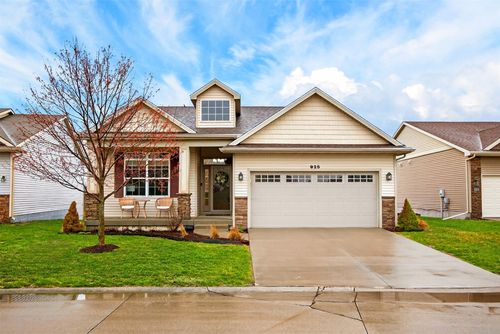 925 S 90th St, West Des Moines, IA, 50266-8545 | Card Image