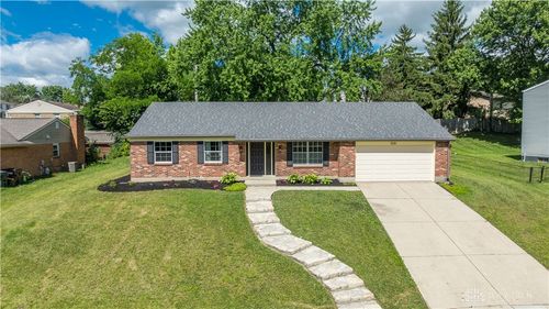 1031 Crestwood Hills Dr, Vandalia, OH, 45377-2640 | Card Image