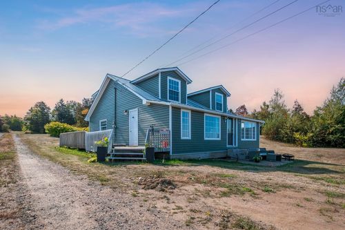3696 Shore Rd W, Hillsburn, NS, B0S1A0 | Card Image