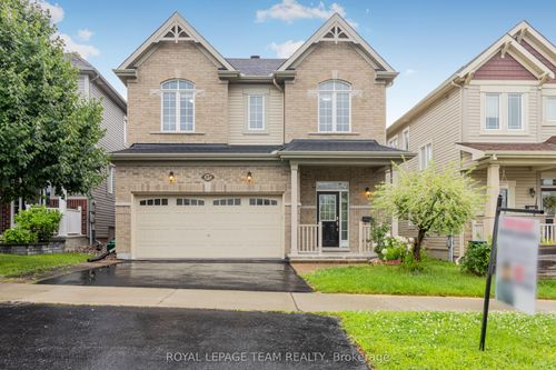 57 Crownridge Dr, Kanata, ON, K2M0J6 | Card Image