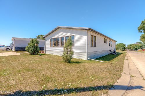 265 Partridge Ln, Lincoln, ND, 58504-9395 | Card Image