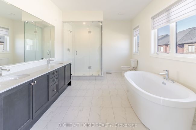 126 Settlers Crescent, House other with 4 bedrooms, 5 bathrooms and 4 parking in Bradford West Gwillimbury ON | Image 31