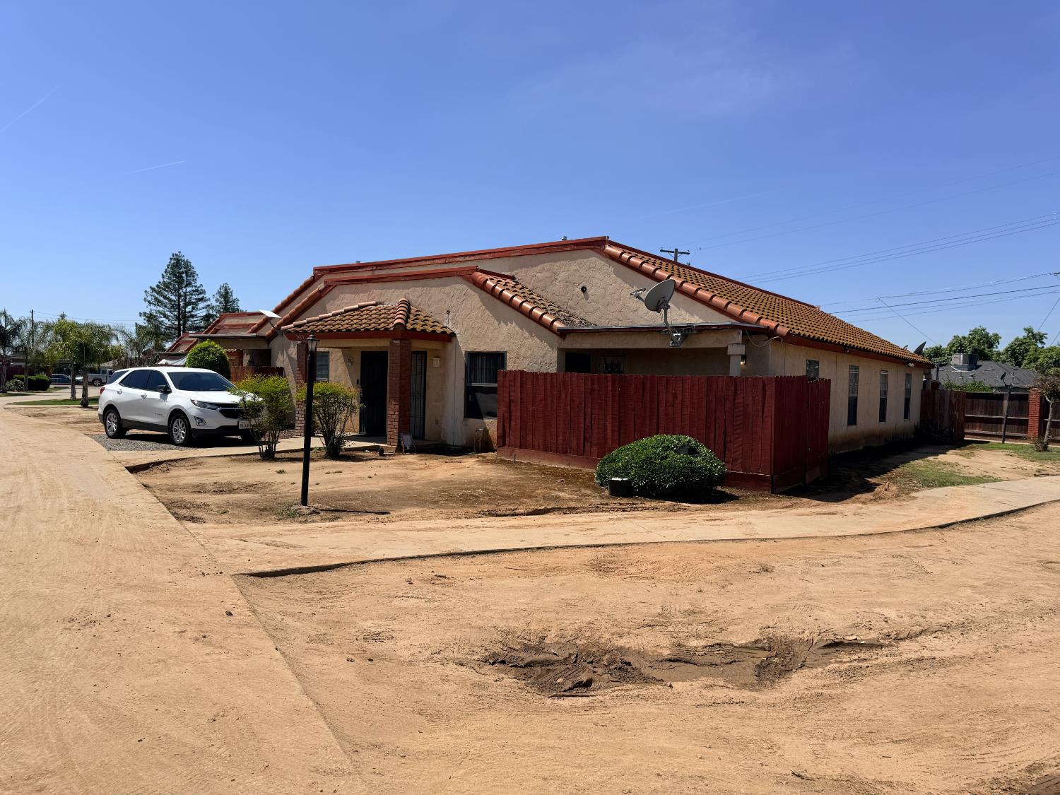 Residential Income in Reedley 4